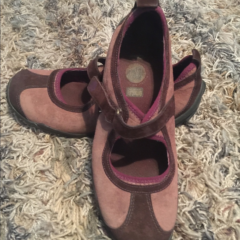 Women's Merrell Mary Janes